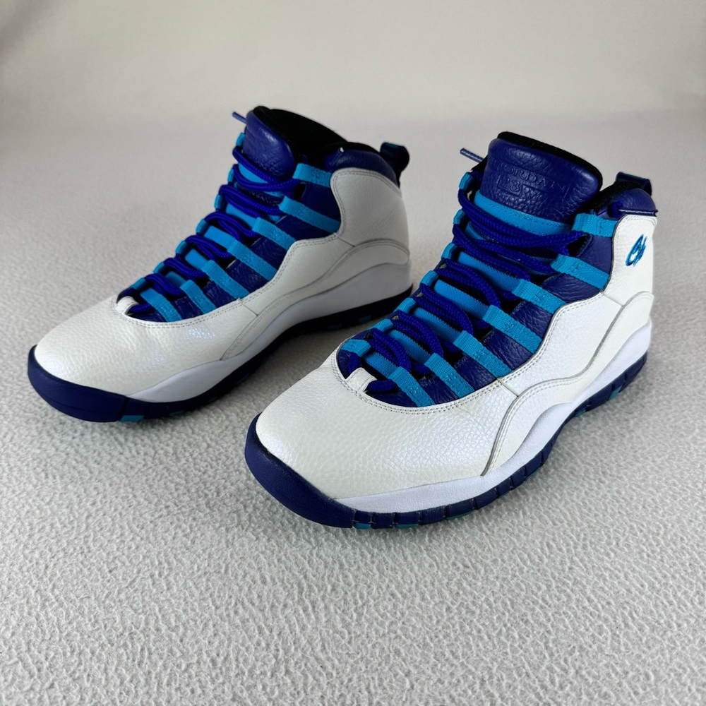 Nike air Jordan 10 retro charlotte hornets men’s 8.5 blue purple city collection
